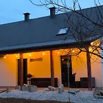 Bukowy Zakatek Ferienhaus *