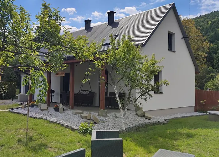 Bukowy Zakatek * ברנה